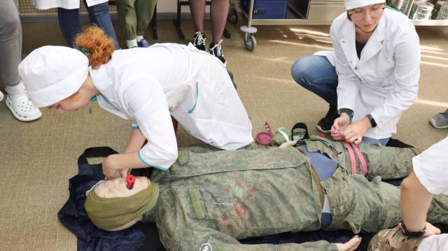 Более 570 нижегородцев записались на курсы тактической медицины 