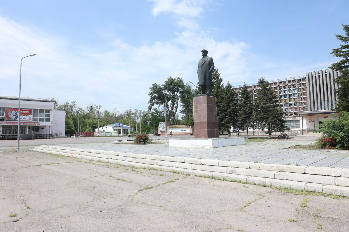 В Зернограде завершат благоустройство городского парка и площади Мира - фото 1