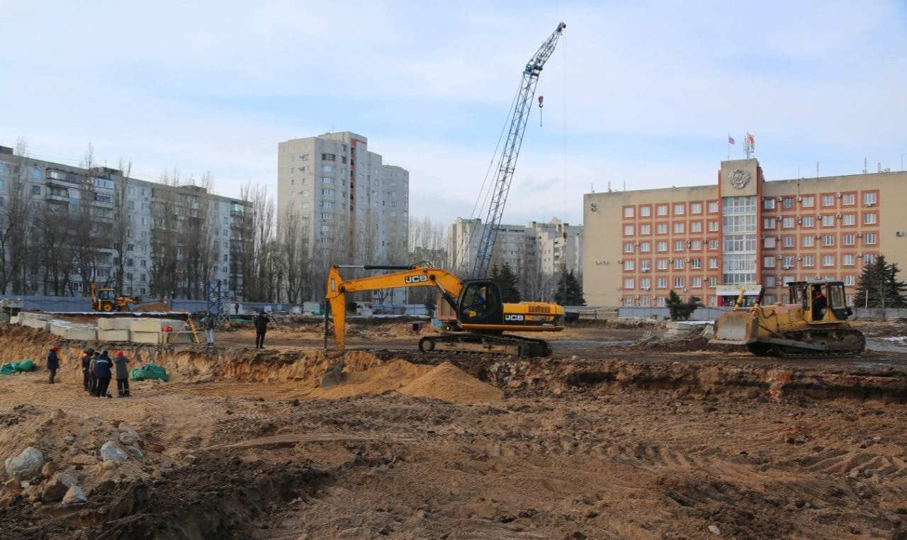 В Воронеже начали возводить школу на 1600 мест на улице Домостроителей в  феврале 2023